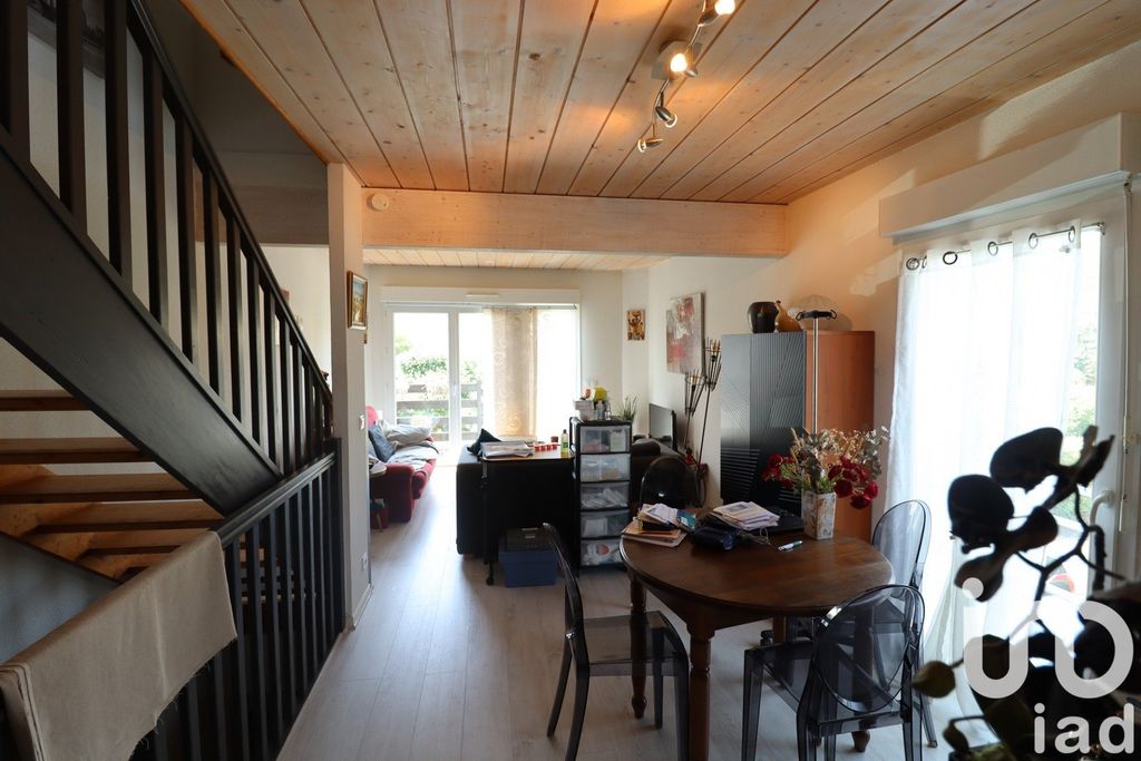 Achat maison à vendre 3 chambres 83 m² - Mérignac