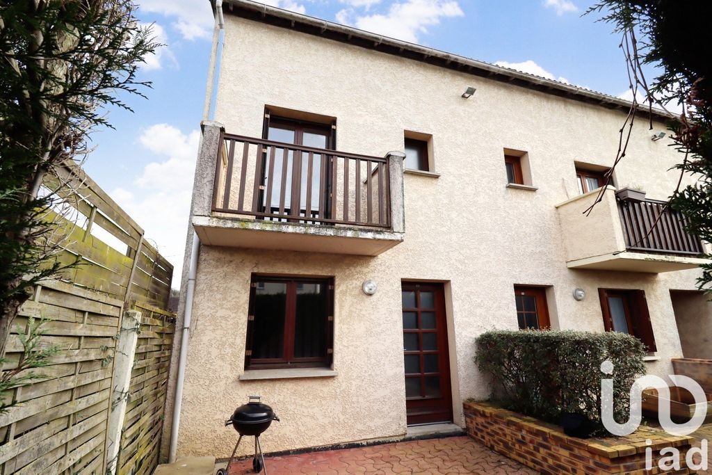 Achat duplex à vendre 2 pièces 32 m² - Gravigny