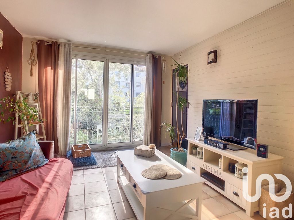 Achat appartement à vendre 3 pièces 56 m² - La Seyne-sur-Mer