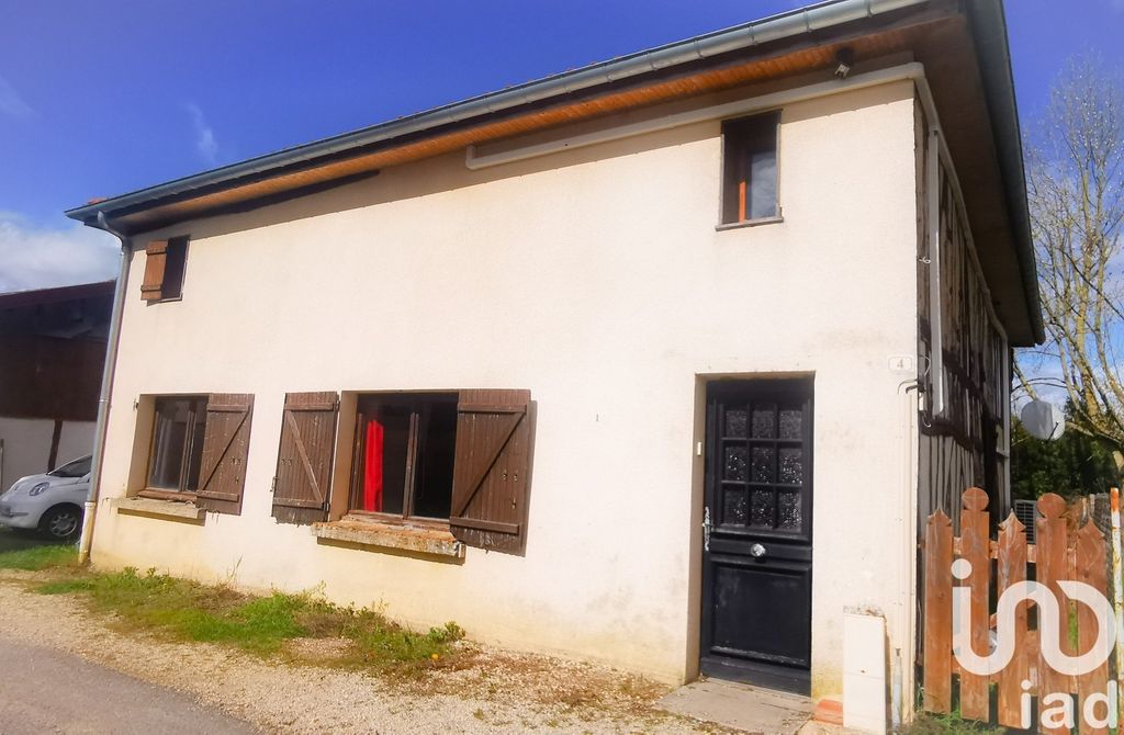 Achat maison à vendre 3 chambres 162 m² - Giffaumont-Champaubert