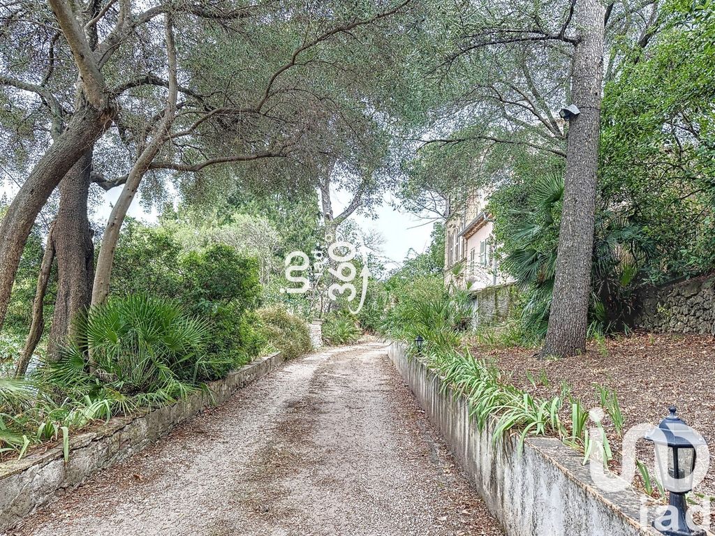 Achat maison à vendre 3 chambres 145 m² - Toulon