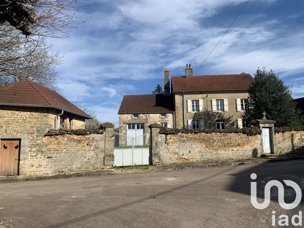 Achat maison à vendre 5 chambres 230 m² - Pressigny