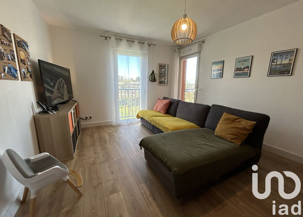 Achat appartement à vendre 2 pièces 43 m² - Villenave-d'Ornon