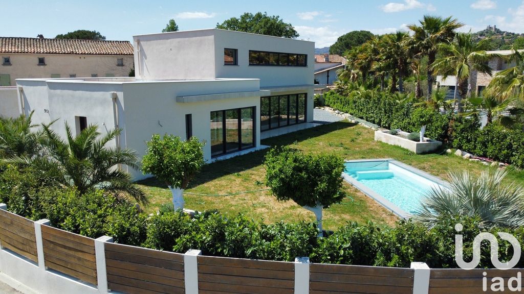 Achat maison à vendre 4 chambres 204 m² - Grimaud