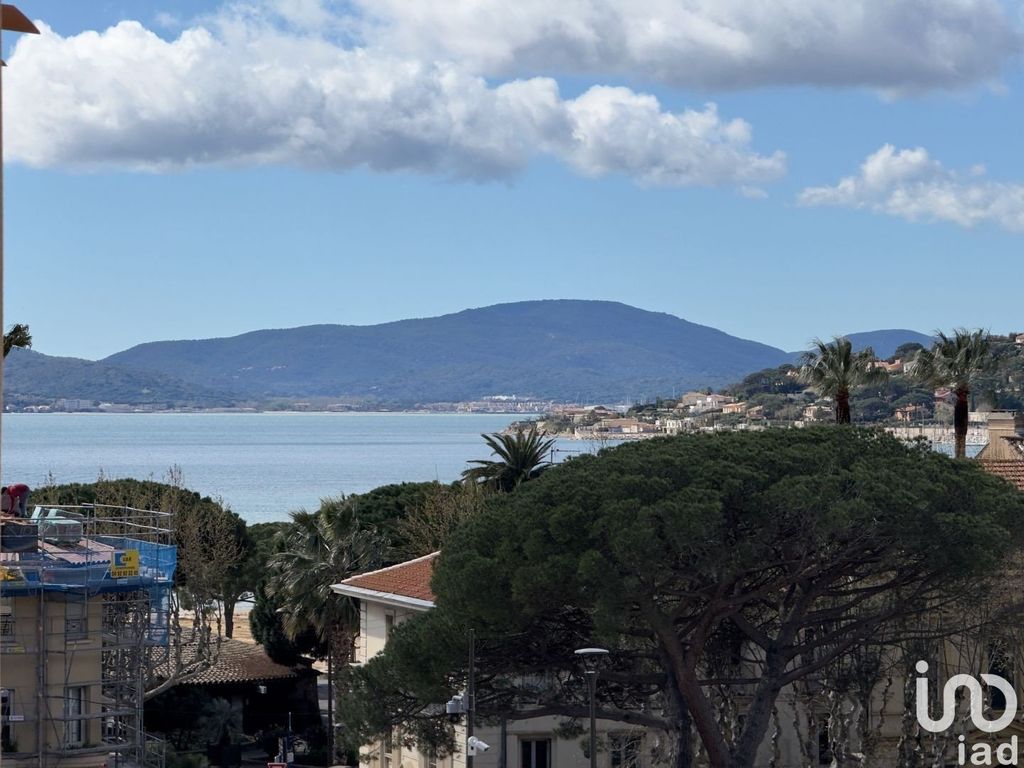 Achat appartement à vendre 5 pièces 135 m² - Sainte-Maxime