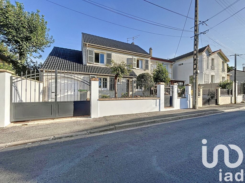 Achat maison à vendre 3 chambres 105 m² - Aulnay-sous-Bois