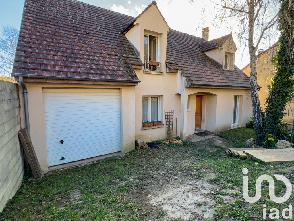 Achat maison à vendre 5 chambres 131 m² - Chevreuse