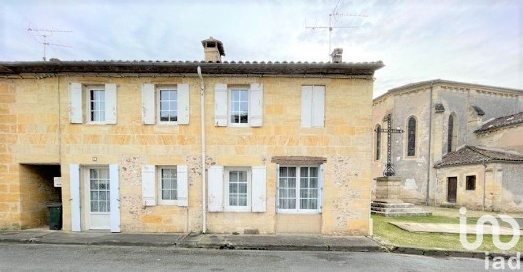 Achat maison à vendre 4 chambres 136 m² - Lamothe-Montravel