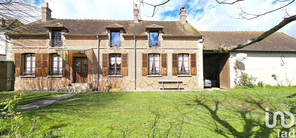 Achat maison à vendre 3 chambres 150 m² - Châtenay-sur-Seine