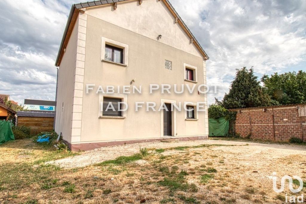 Achat maison à vendre 5 chambres 169 m² - Herblay