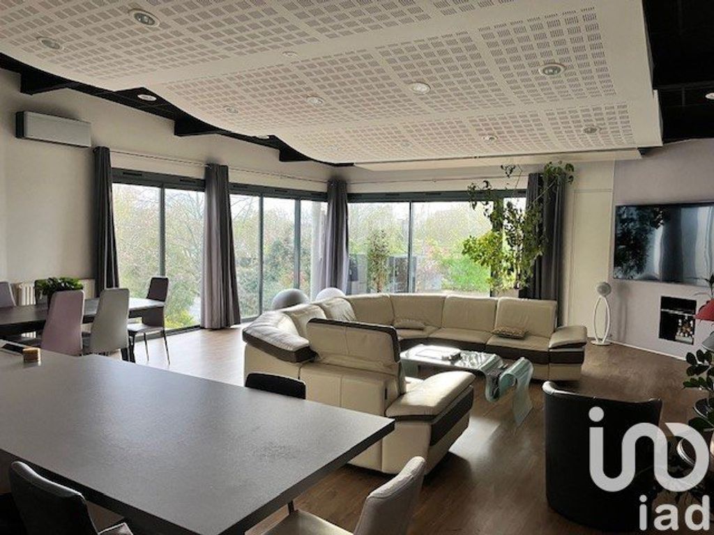 Achat maison à vendre 4 chambres 220 m² - Niort
