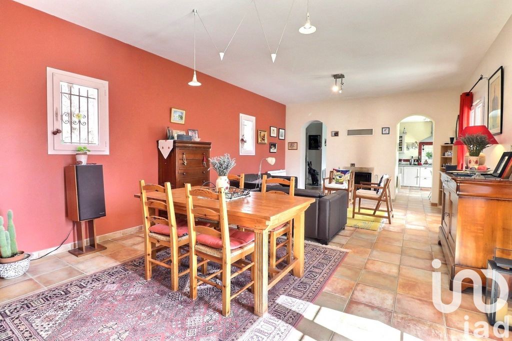 Achat maison à vendre 4 chambres 117 m² - Régusse