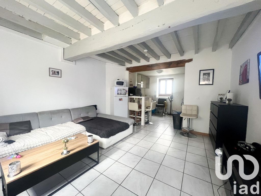 Achat maison à vendre 2 chambres 47 m² - Vernou-la-Celle-sur-Seine