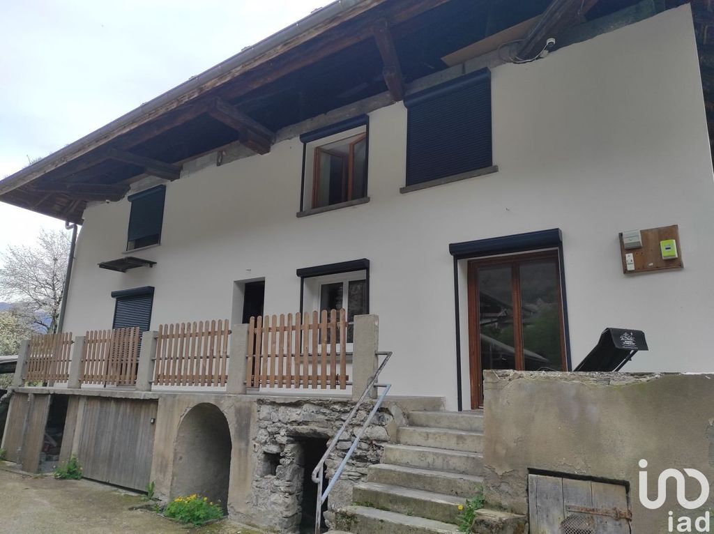 Achat maison à vendre 4 chambres 160 m² - Grésy-sur-Isère