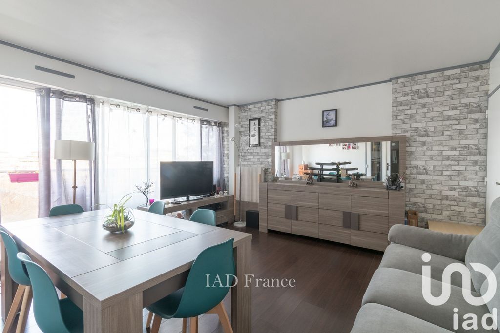 Achat appartement à vendre 4 pièces 85 m² - Saint-Germain-en-Laye