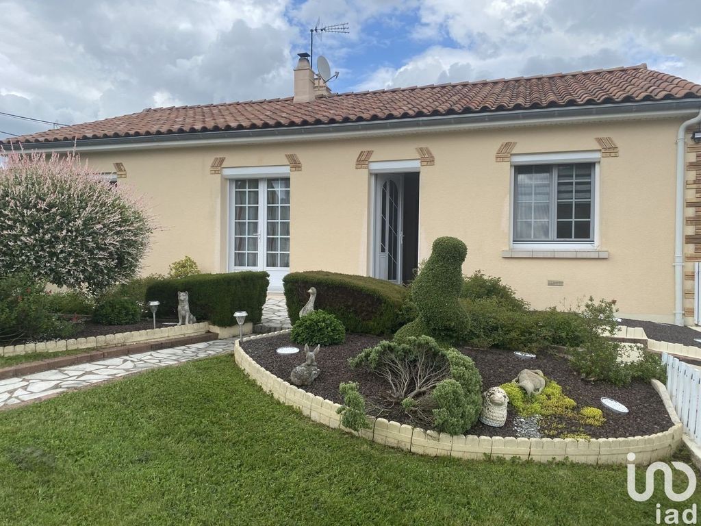 Achat maison à vendre 3 chambres 101 m² - Bretignolles