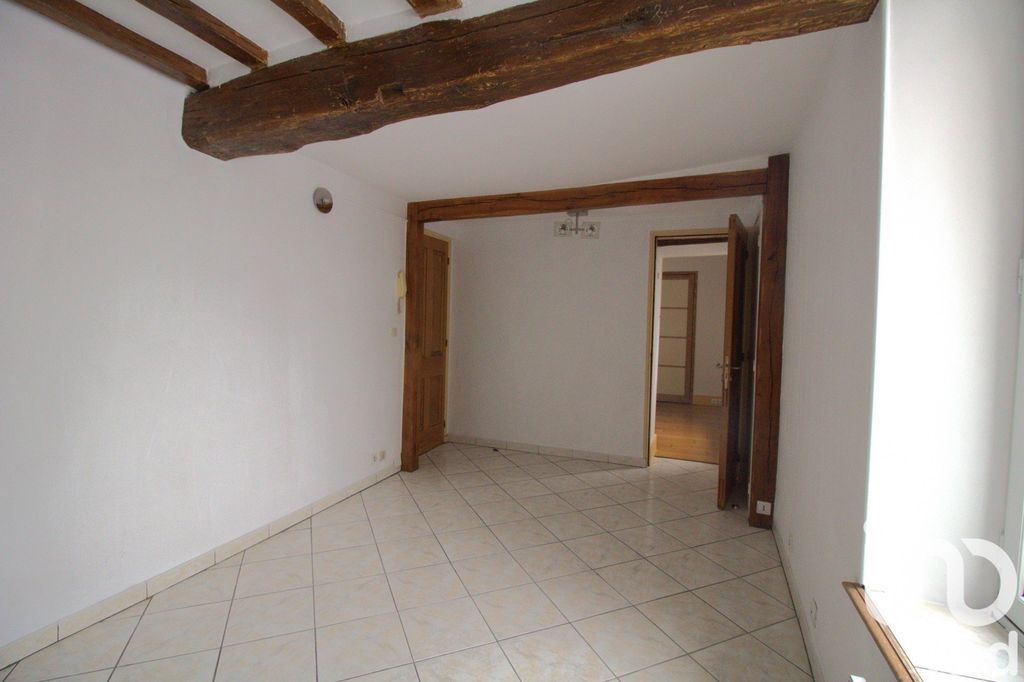 Achat appartement à vendre 2 pièces 28 m² - Senlisse