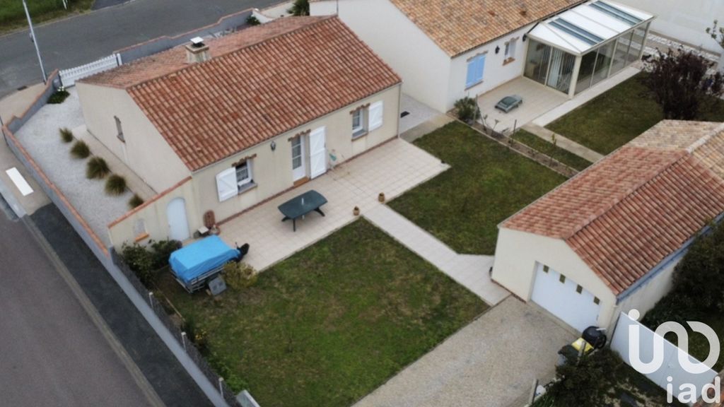 Achat maison à vendre 3 chambres 73 m² - Saint-Hilaire-de-Riez