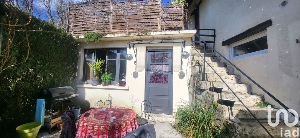 Achat maison à vendre 4 chambres 158 m² - Ornans