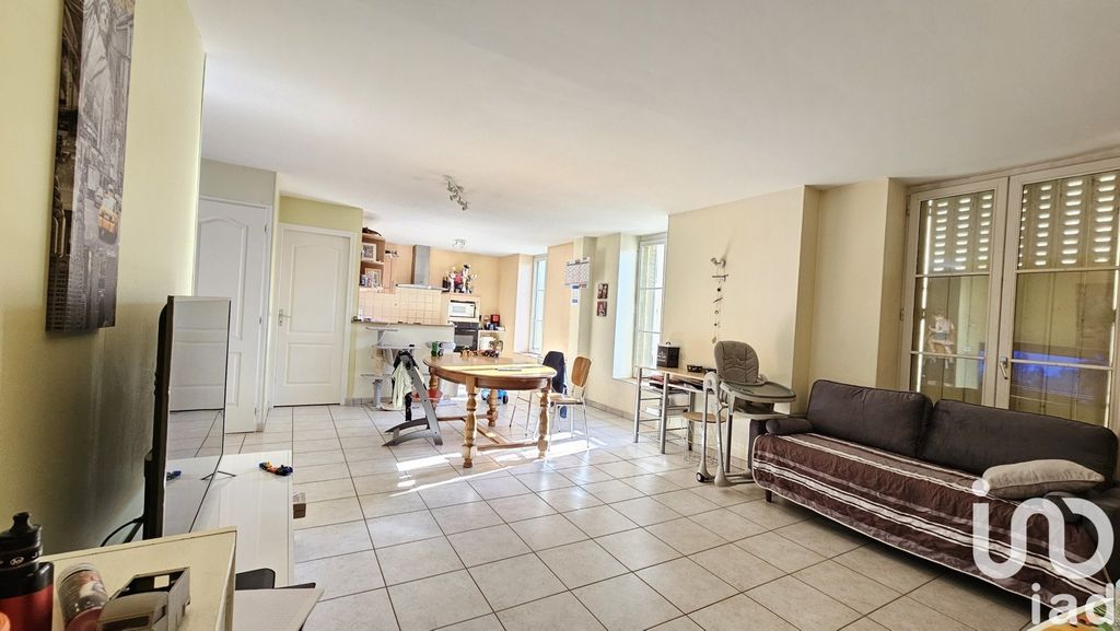 Achat appartement à vendre 4 pièces 80 m² - Châteauneuf-sur-Loire