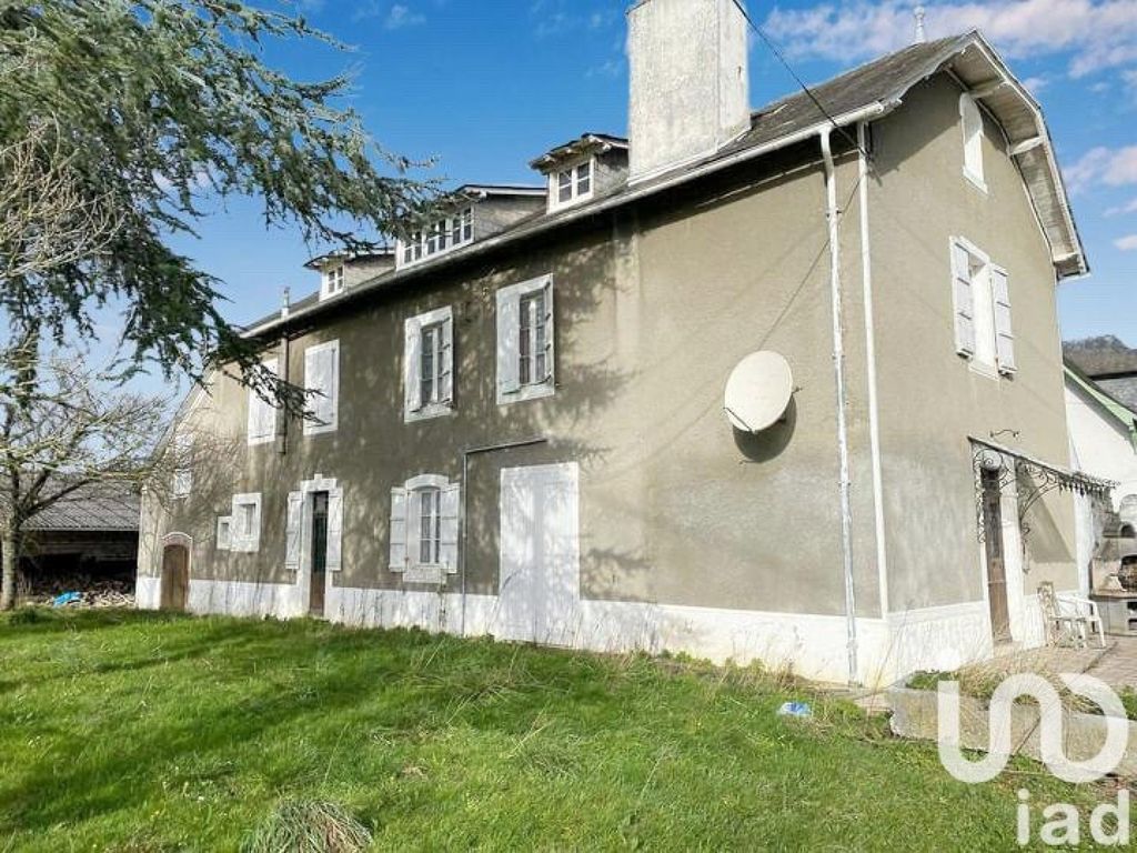 Achat maison à vendre 6 chambres 223 m² - Monein