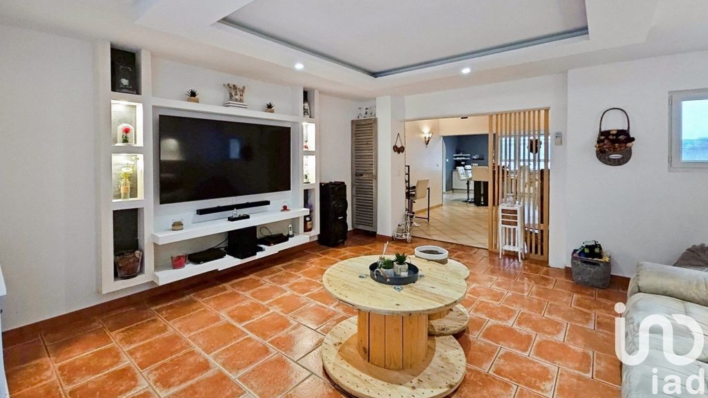 Achat maison à vendre 4 chambres 107 m² - Bagneaux-sur-Loing