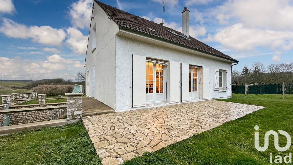Achat maison à vendre 5 chambres 121 m² - Château-Landon