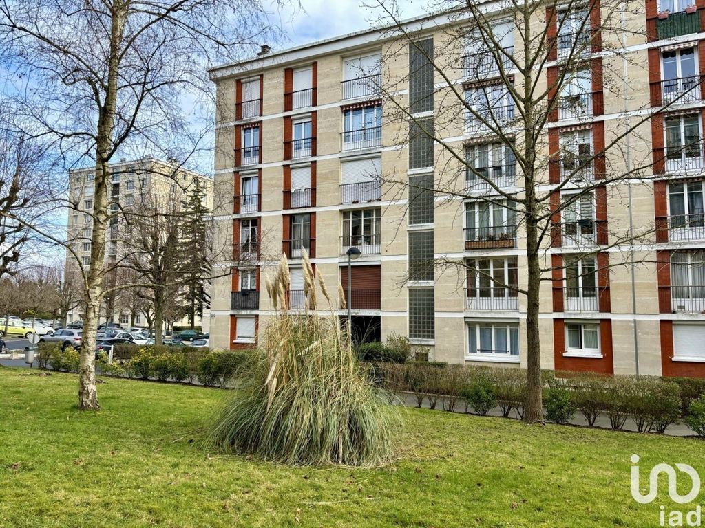 Achat appartement à vendre 4 pièces 72 m² - Bougival