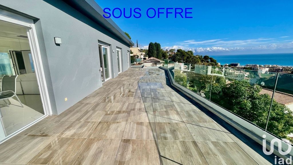 Achat maison à vendre 2 chambres 92 m² - Roquebrune-Cap-Martin