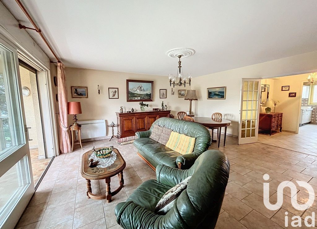 Achat appartement à vendre 4 pièces 101 m² - Le Péage-de-Roussillon