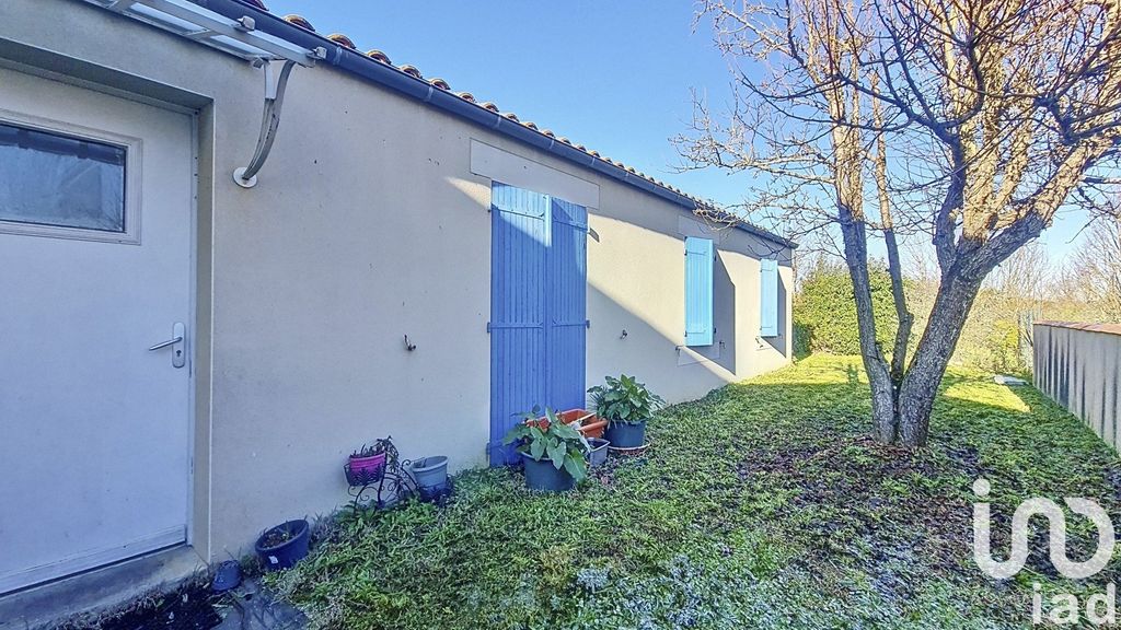 Achat maison à vendre 3 chambres 82 m² - Sainte-Gemme