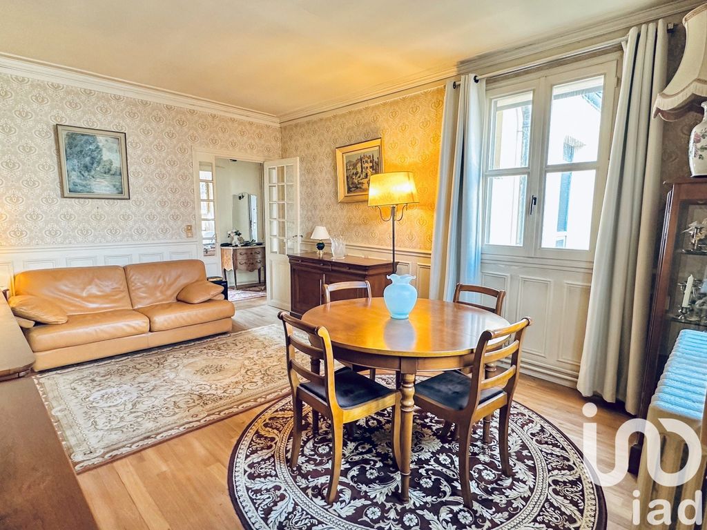 Achat appartement à vendre 3 pièces 85 m² - Versailles