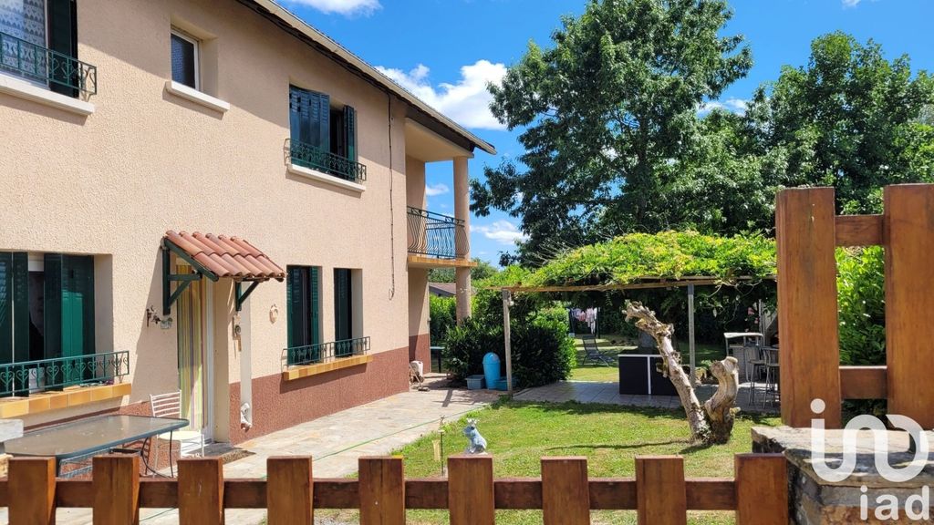 Achat maison à vendre 3 chambres 129 m² - Oradour-sur-Glane