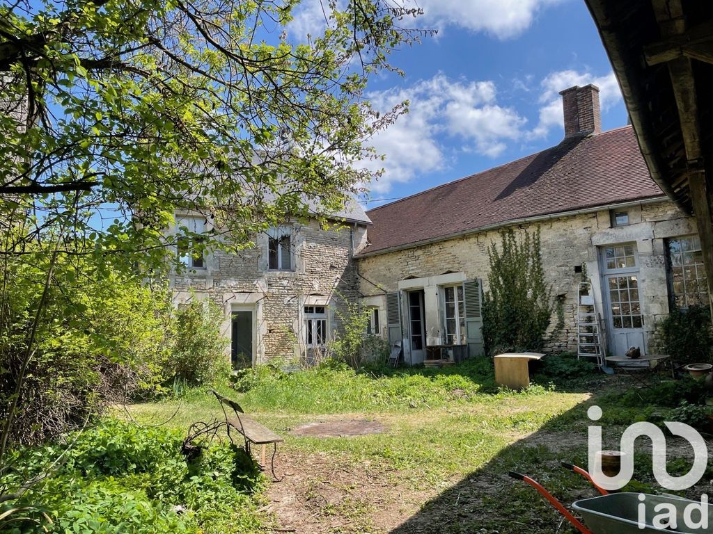 Achat maison à vendre 5 chambres 227 m² - Arthonnay