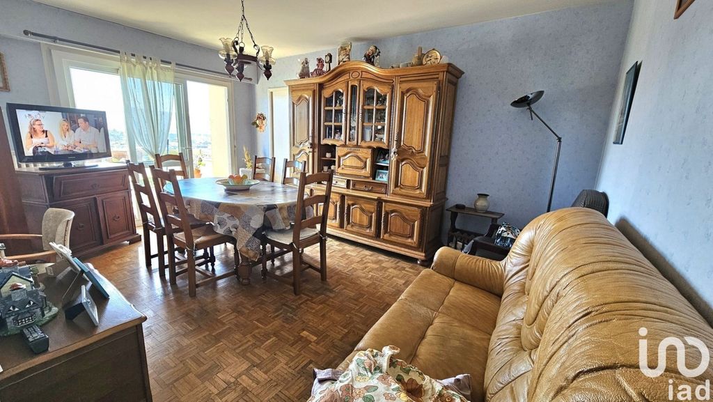 Achat appartement à vendre 3 pièces 66 m² - Saint-Priest-en-Jarez
