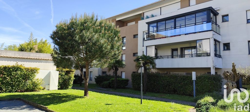 Achat appartement à vendre 3 pièces 47 m² - La Rochelle