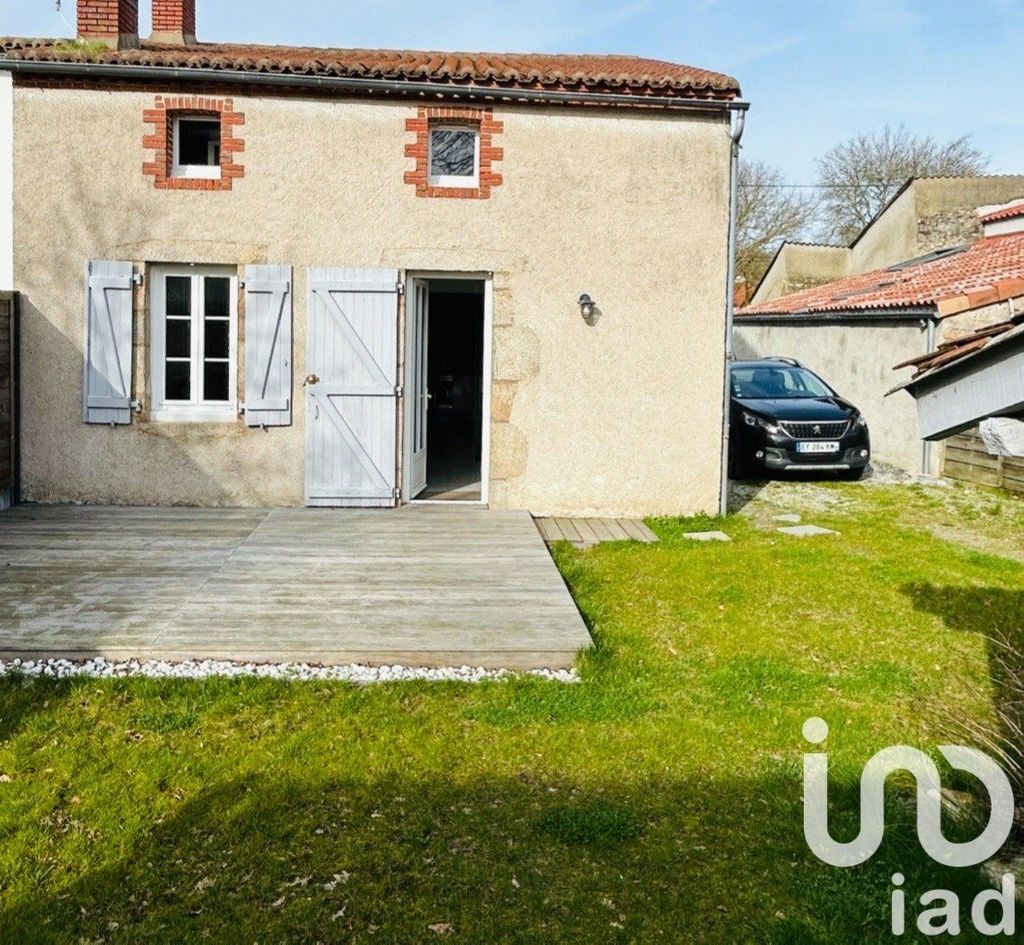 Achat maison à vendre 2 chambres 75 m² - Clisson