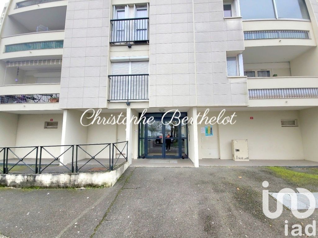 Achat appartement à vendre 5 pièces 116 m² - Angoulême