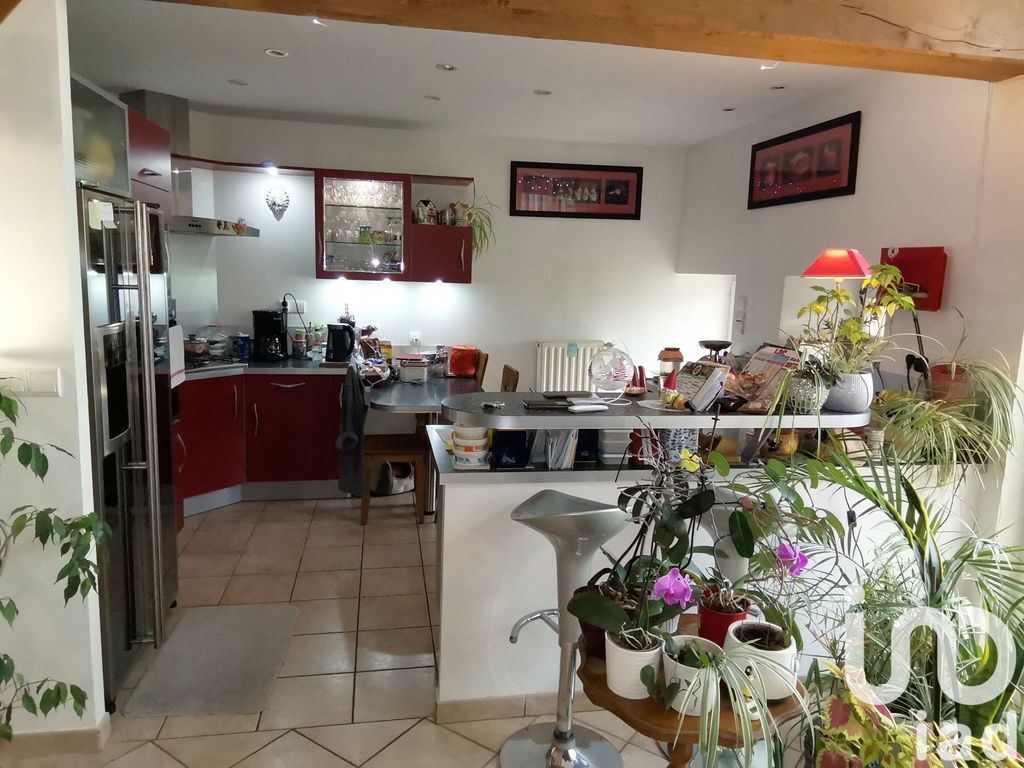 Achat maison à vendre 4 chambres 165 m² - Chassignolles