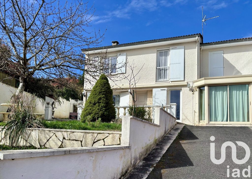 Achat maison à vendre 5 chambres 147 m² - Isle