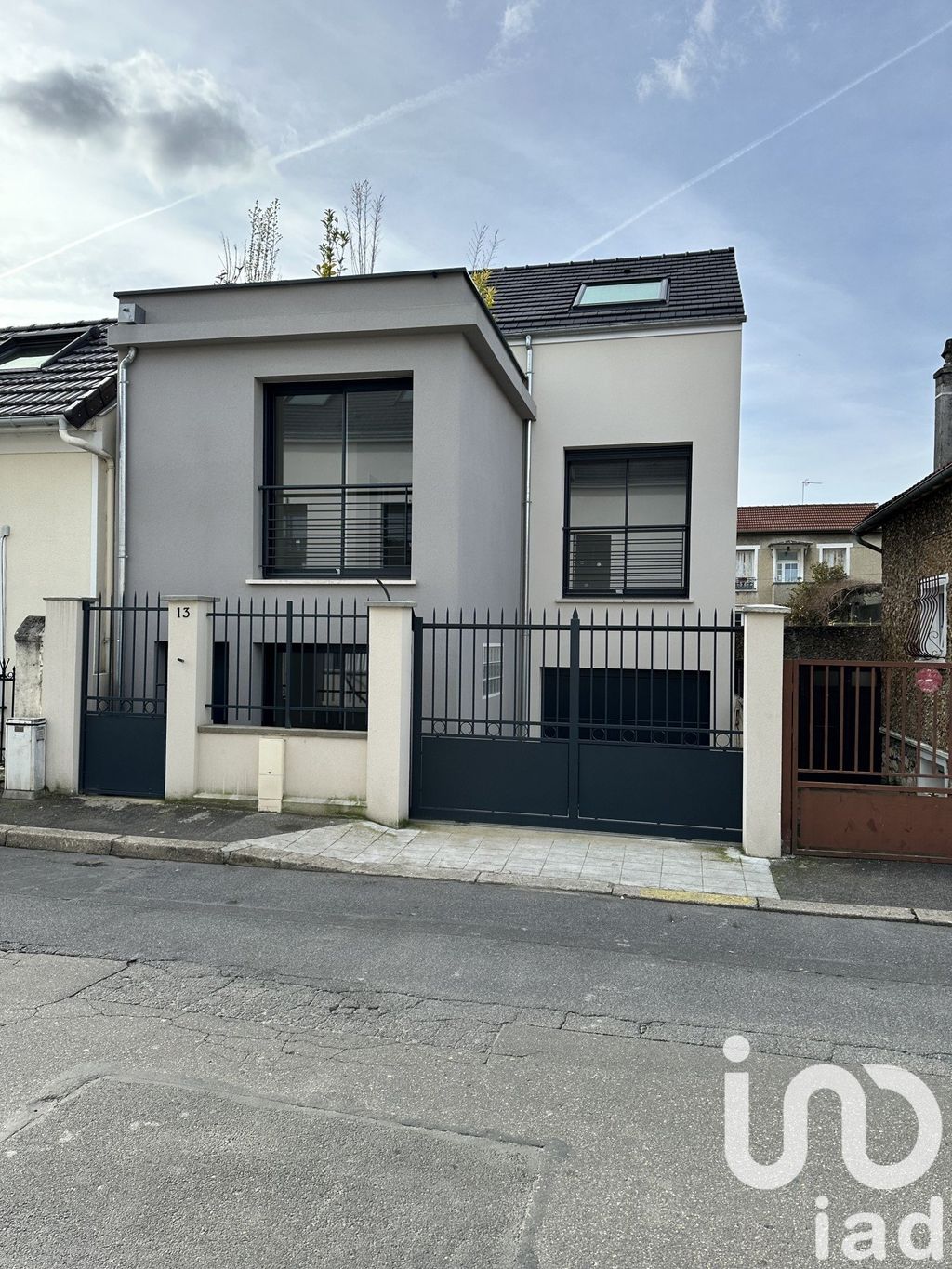 Achat maison à vendre 4 chambres 134 m² - Châtillon