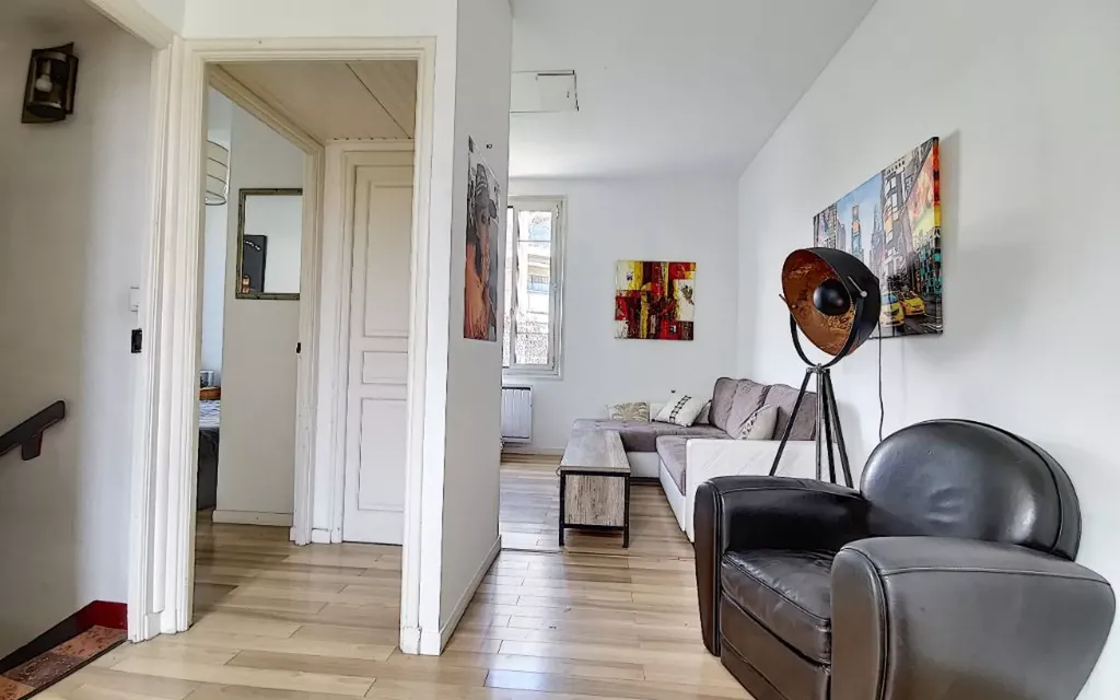 Achat appartement à vendre 2 pièces 40 m² - Saint-Laurent-du-Var