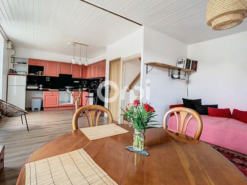 Achat maison à vendre 3 chambres 90 m² - Saint-Maigner