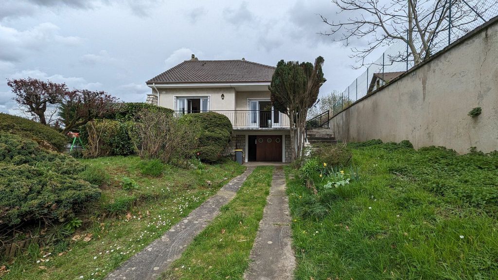 Achat maison à vendre 2 chambres 91 m² - Montlhéry
