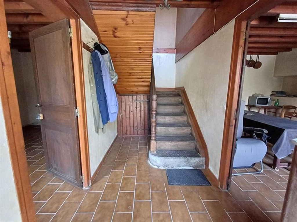 Achat maison à vendre 5 chambres 135 m² - Rébénacq