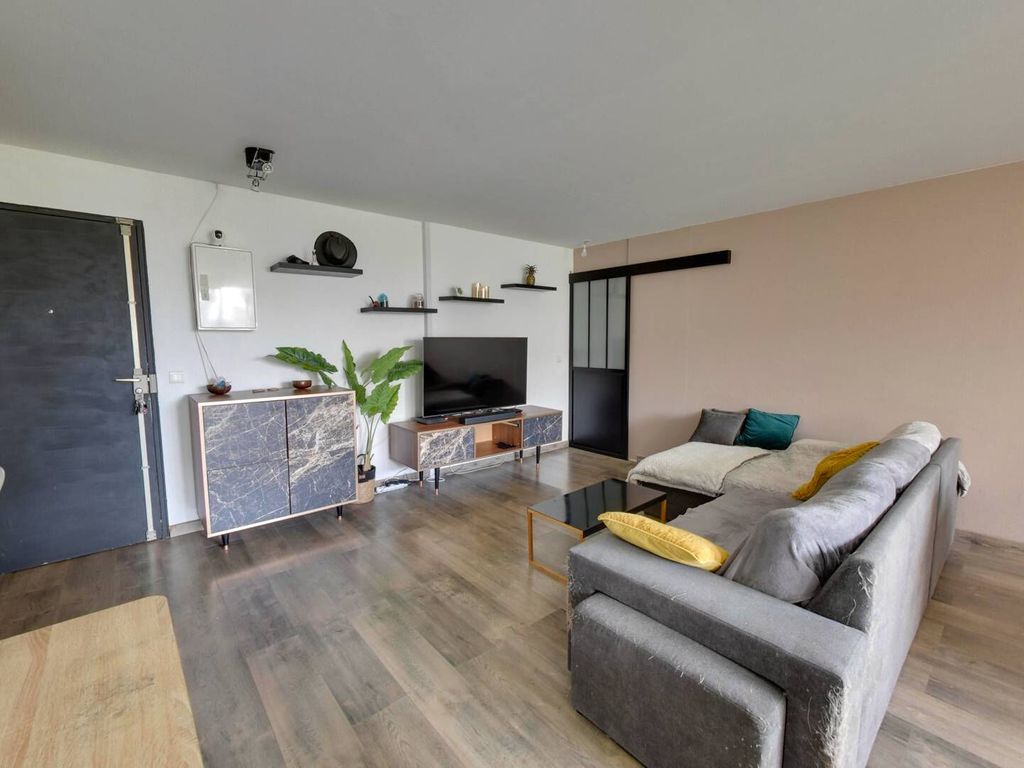 Achat appartement à vendre 3 pièces 73 m² - Roissy-en-Brie