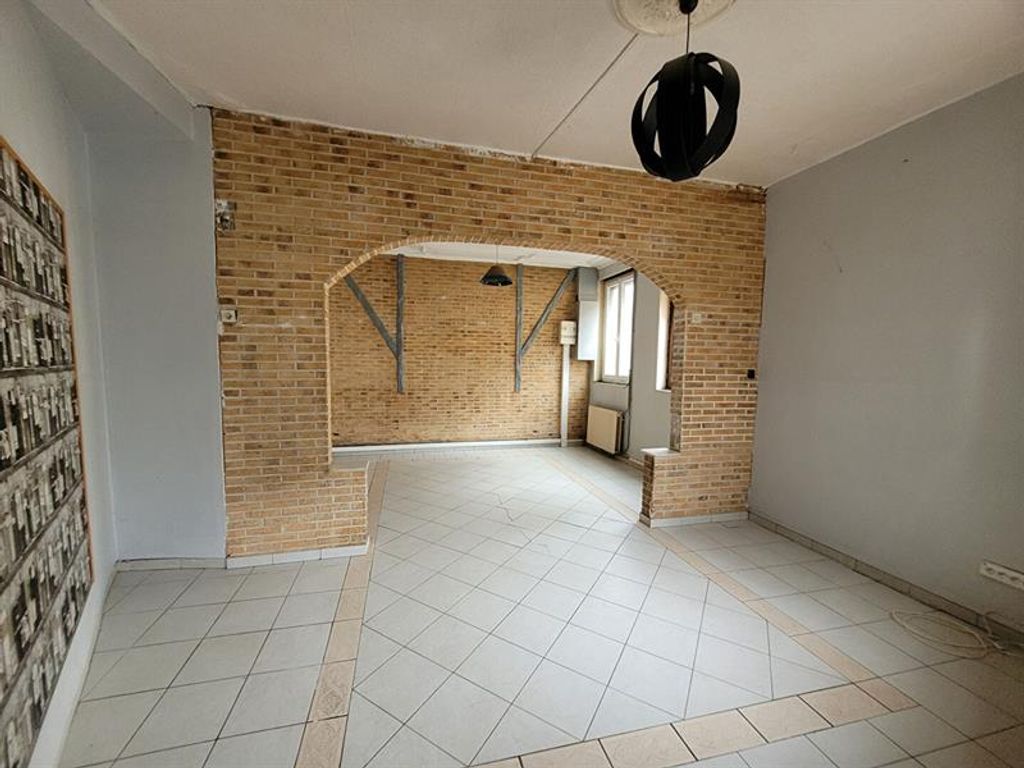 Achat maison à vendre 4 chambres 90 m² - Saint-Omer