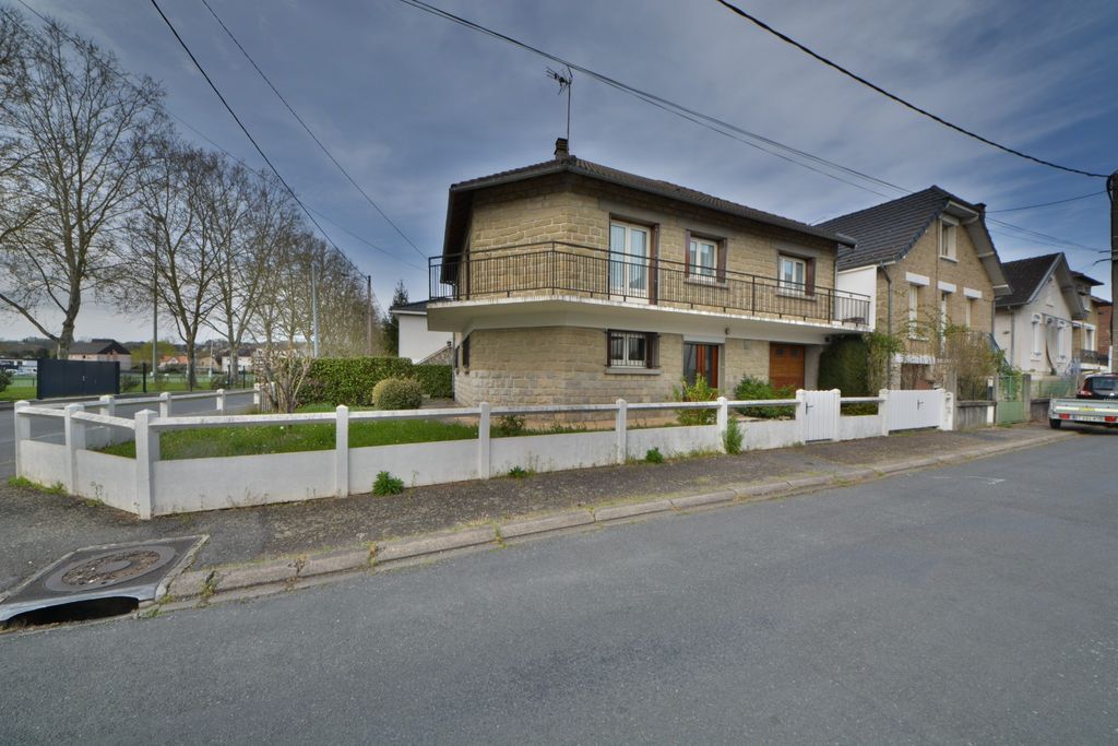 Achat maison à vendre 3 chambres 105 m² - Brive-la-Gaillarde