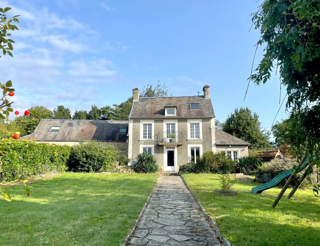 Achat maison à vendre 5 chambres 185 m² - Les Monts d'Aunay