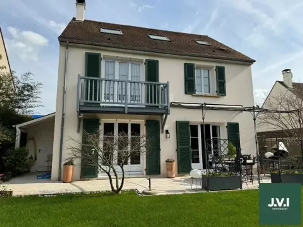 Achat maison à vendre 5 chambres 157 m² - Groslay